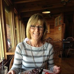 Meet your Posher, Nancy